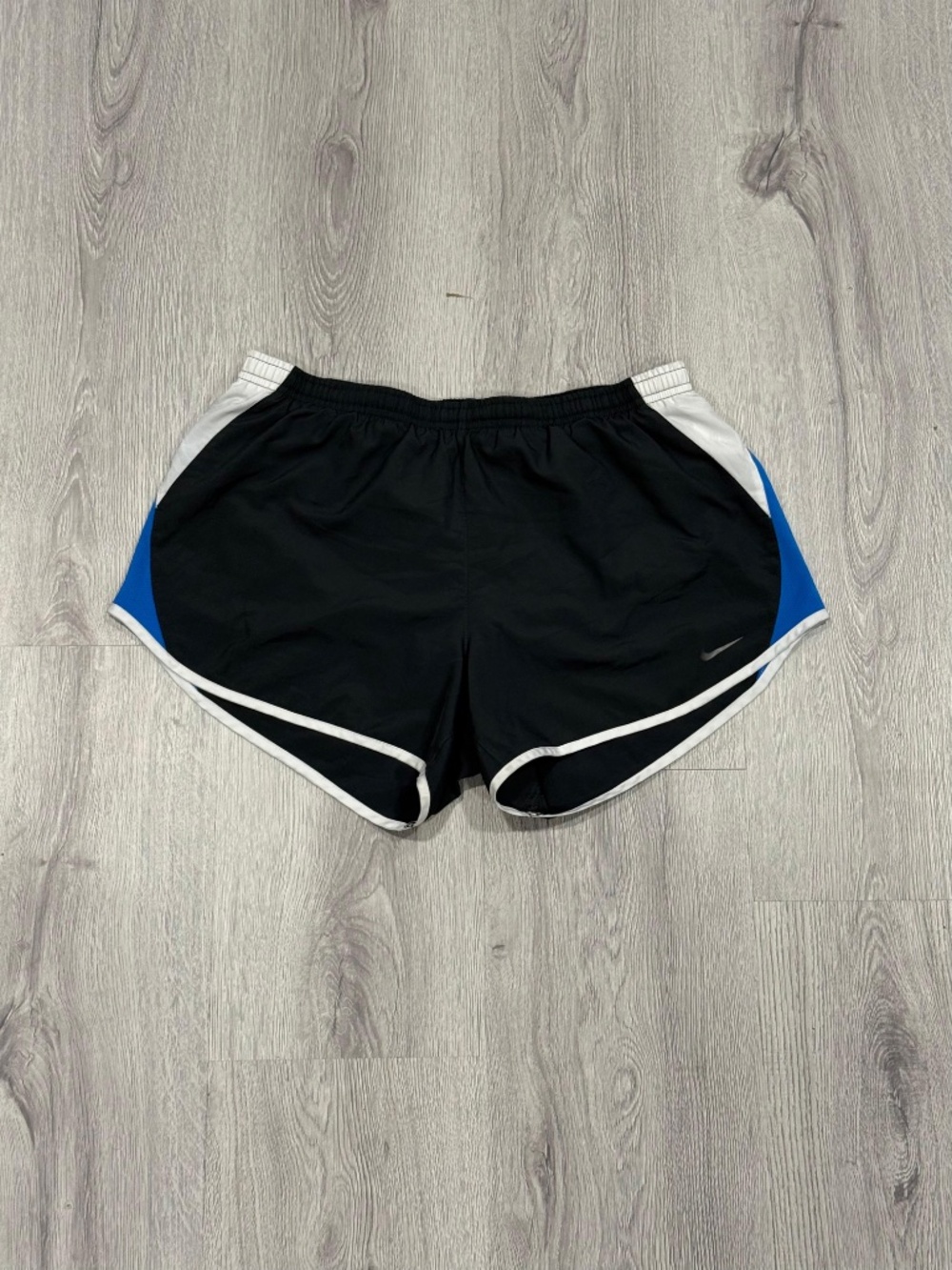 Nike Dri-FIT Tempo Workout Shorts - Black with Blue & White Trim Size Medium.